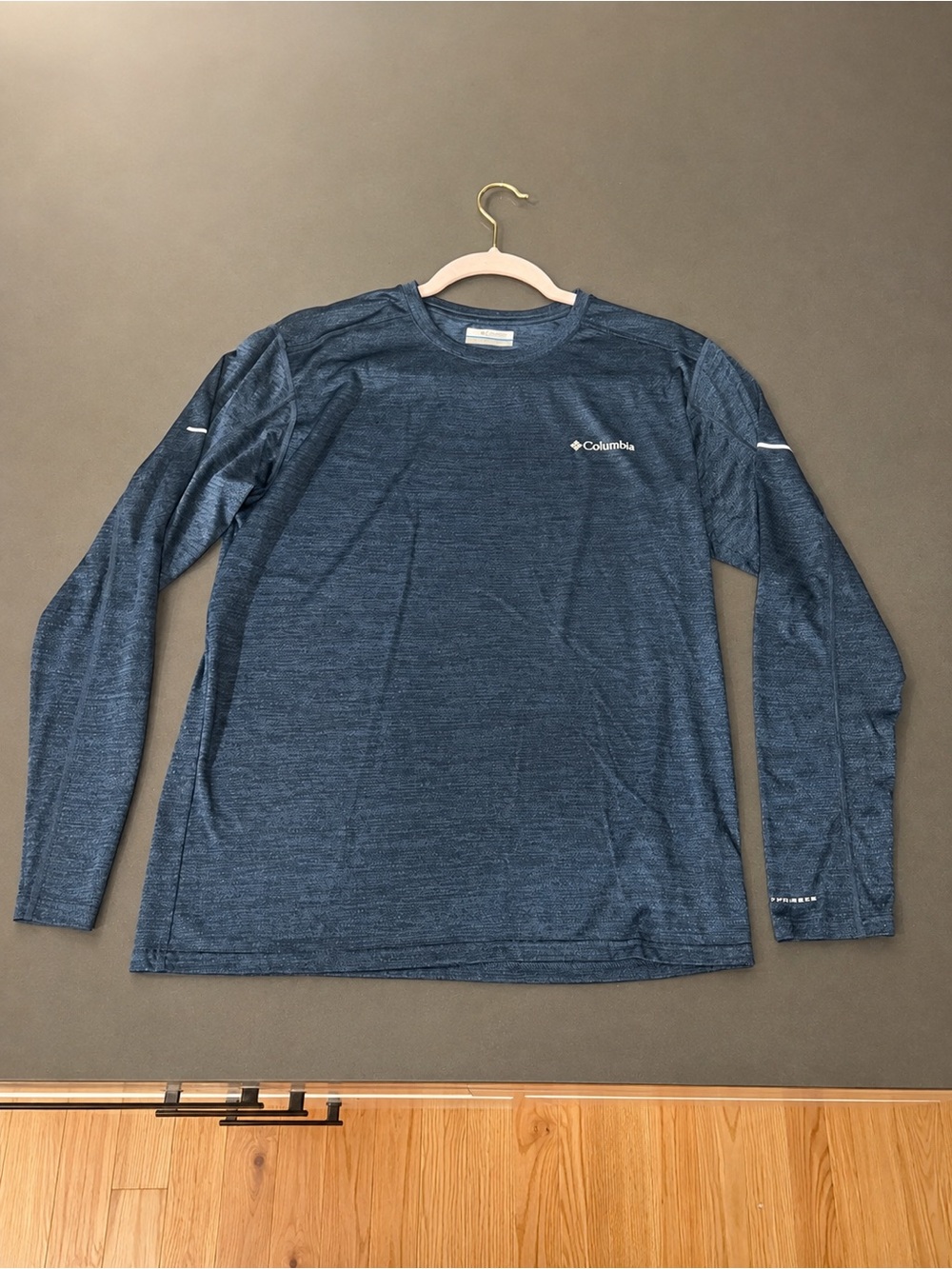 Columbia Omni-Freeze Men’s M Long Sleeve Performance Shirt Blue Running Outdoor - Picture 2 of 9